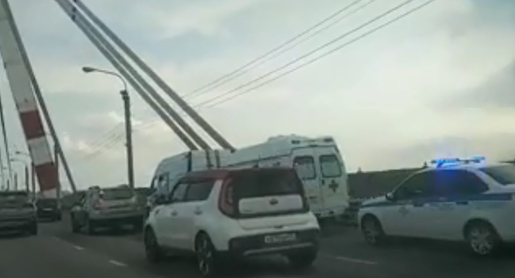 Спецслужбы на мосту Спецслужбы на мосту