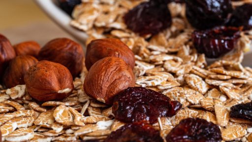 злаки и орехи
