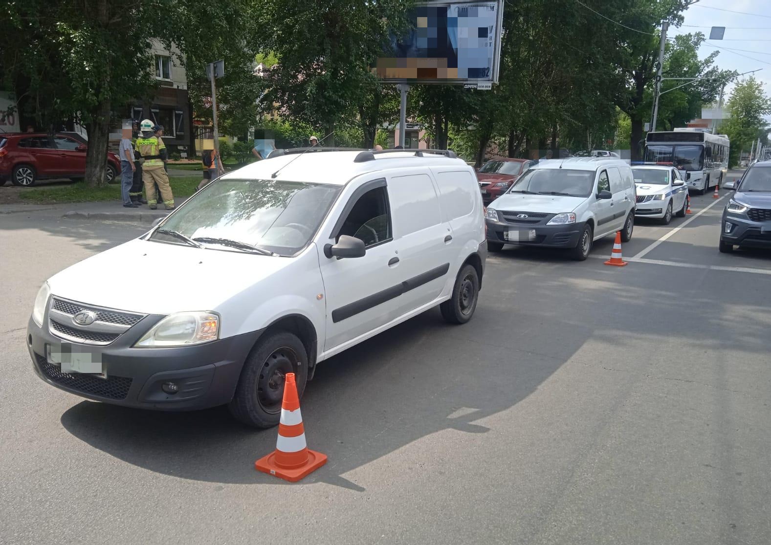 «Ларгусы