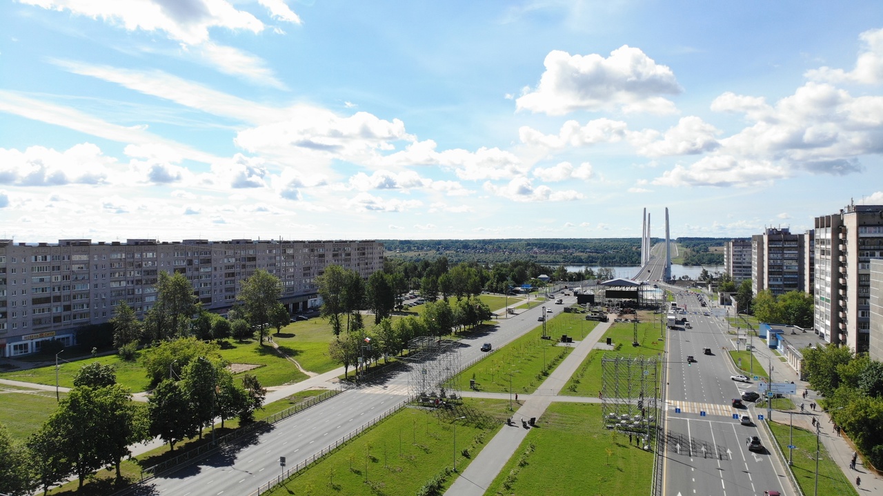 Череповец население 2024. Сквер на Архангельской Череповец. Аллея на Архангельской Череповец. Реконструкция Архангельский сквер Череповец. Архангельская 62 Череповец.