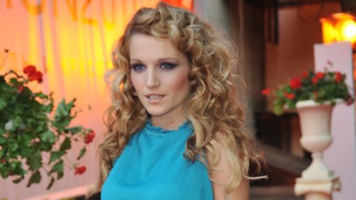 Женя Малахова