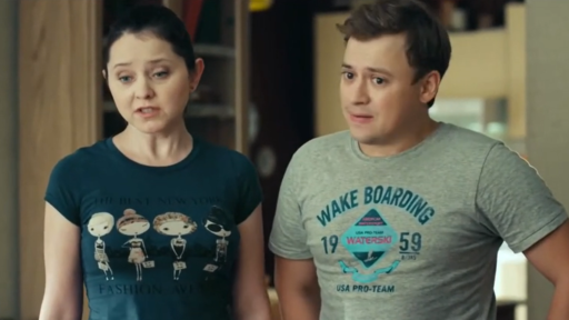 Кадр из сериала "СашаТаня"