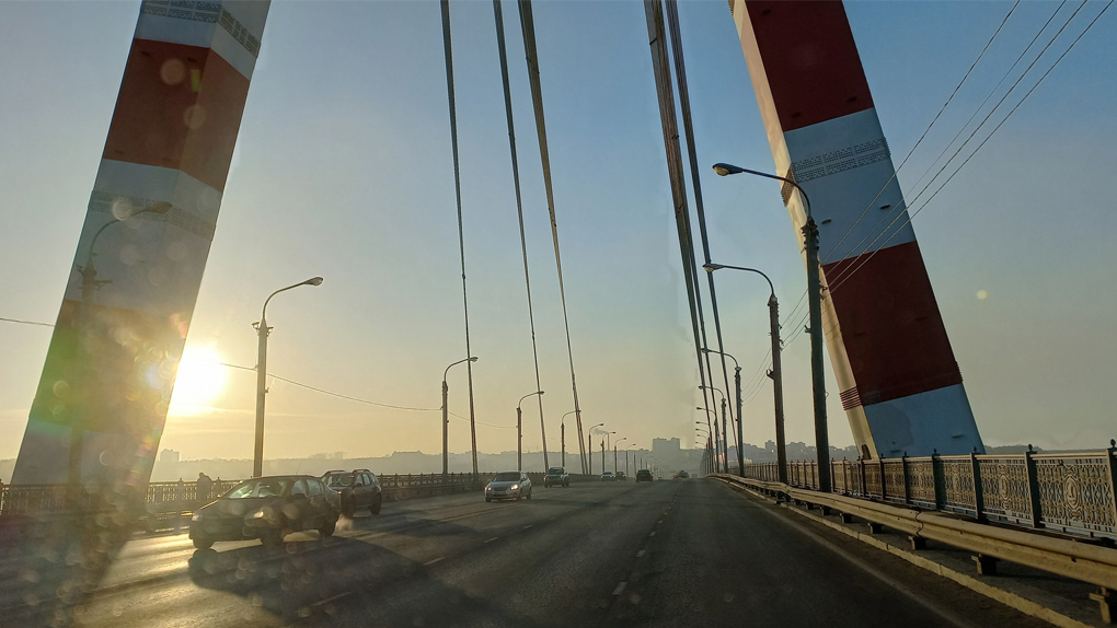 Октябрьский мост Октябрьский мост