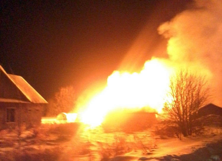 Пожар в Покровском. Пожар в Покровском.