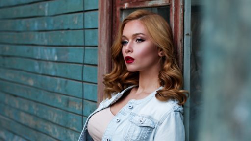 девушка волосы