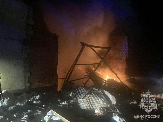 Пожар в ГСК Пожар в ГСК