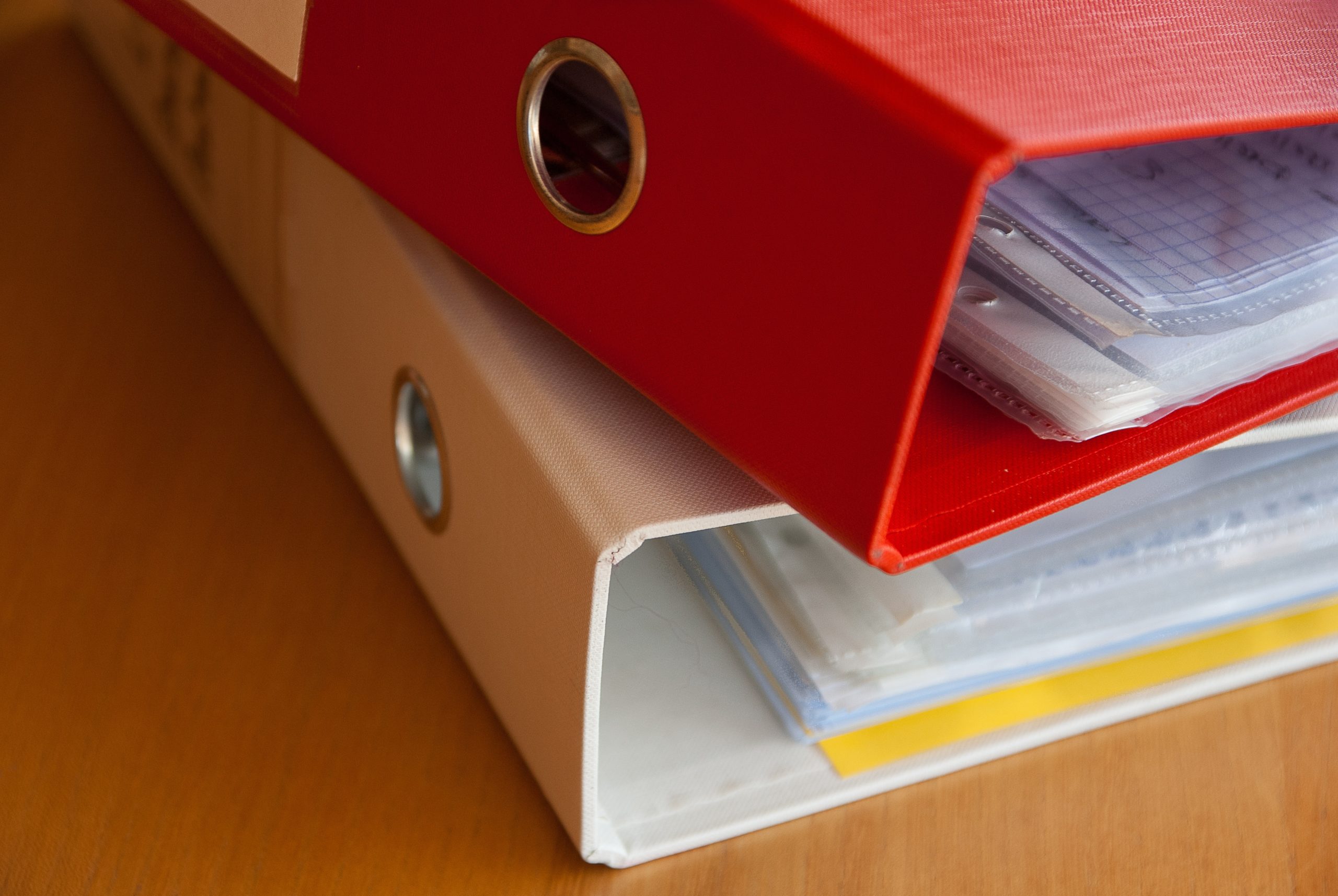 red-furniture-archives-documents-bills-workbook-653173-pxhere.com