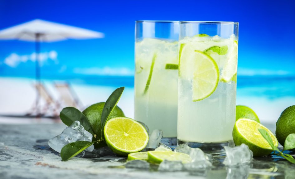 лимонад напиток еда пляж