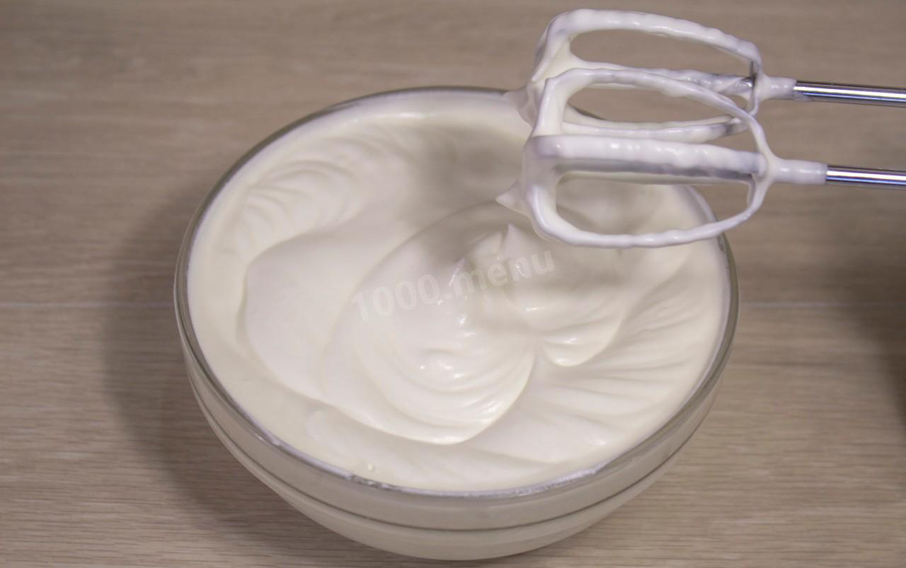 сливки с сахарной пудрой (1)