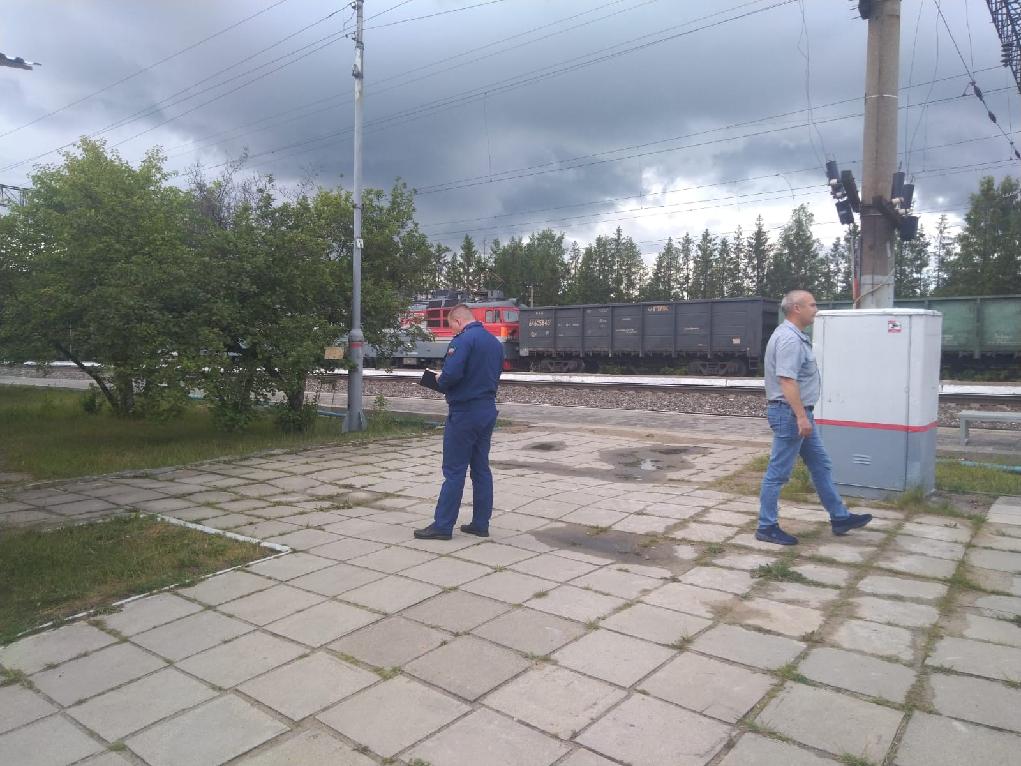 Прокуроры работают на месте Прокуроры работают на месте