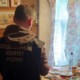 Следователь в доме, где произошло убийство