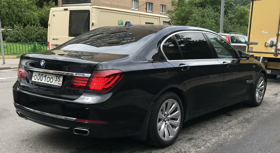BMW губернатора