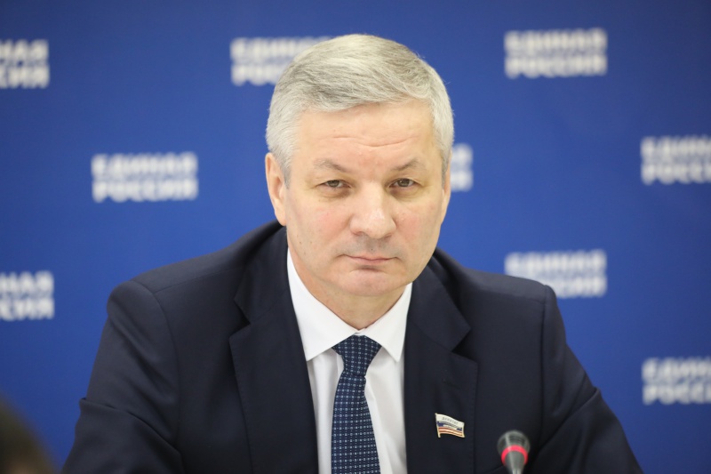 Андрей Луценко - 660 семей воспользовались сертификатом