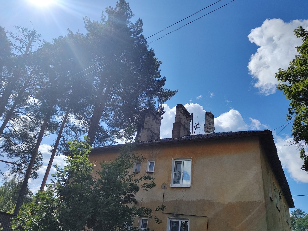 Дом на улице Движенцев в Чагоде Дом на улице Движенцев в Чагоде