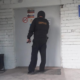 Сотрудник ЧОП на месте