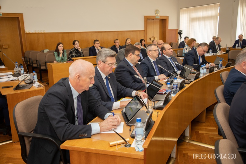 Депутаты Депутаты