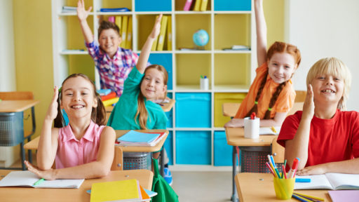 дети в школе