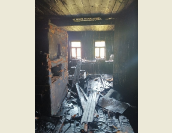 Последствия пожара в доме