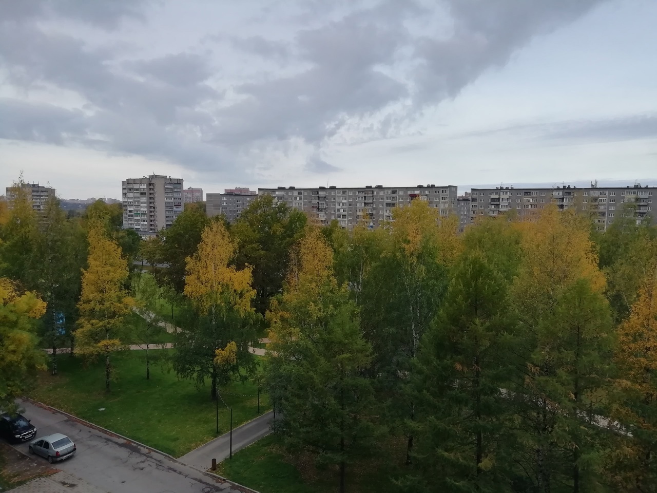 Дождей пока не обещают Дождей пока не обещают