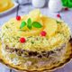 1666144149_3-mykaleidoscope-ru-p-salat-s-ananasami-i-gretskim-orekhom-pinte-3
