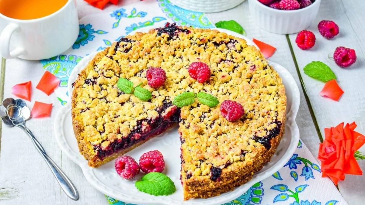 1678858198_food-pibig-info-p-nasipnoi-pesochnii-pirog-s-varenem-vkontak-1