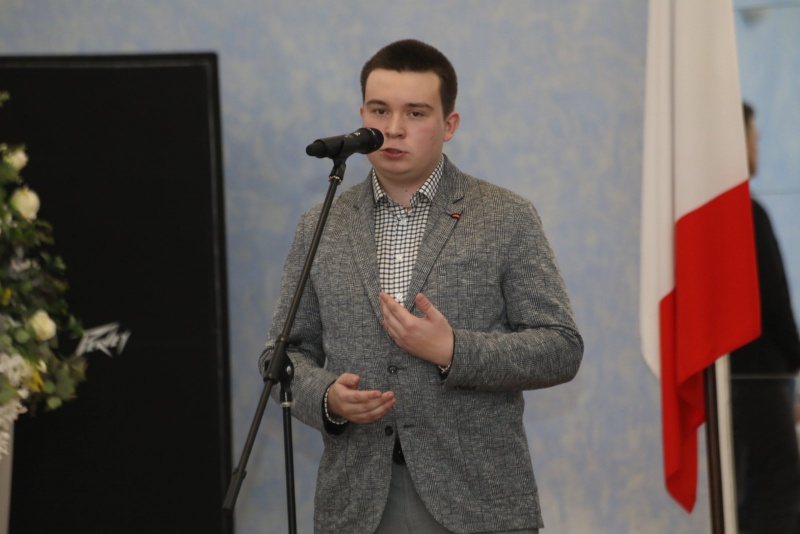 «Антон