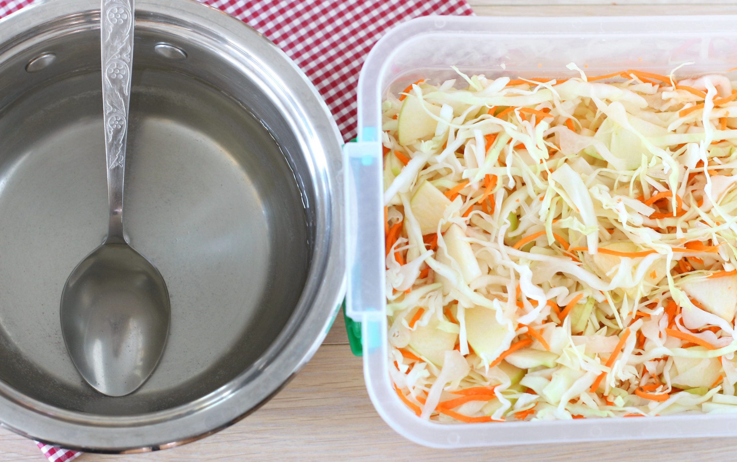 Маринованная-капуста-«Провансаль»-с-яблоками-7