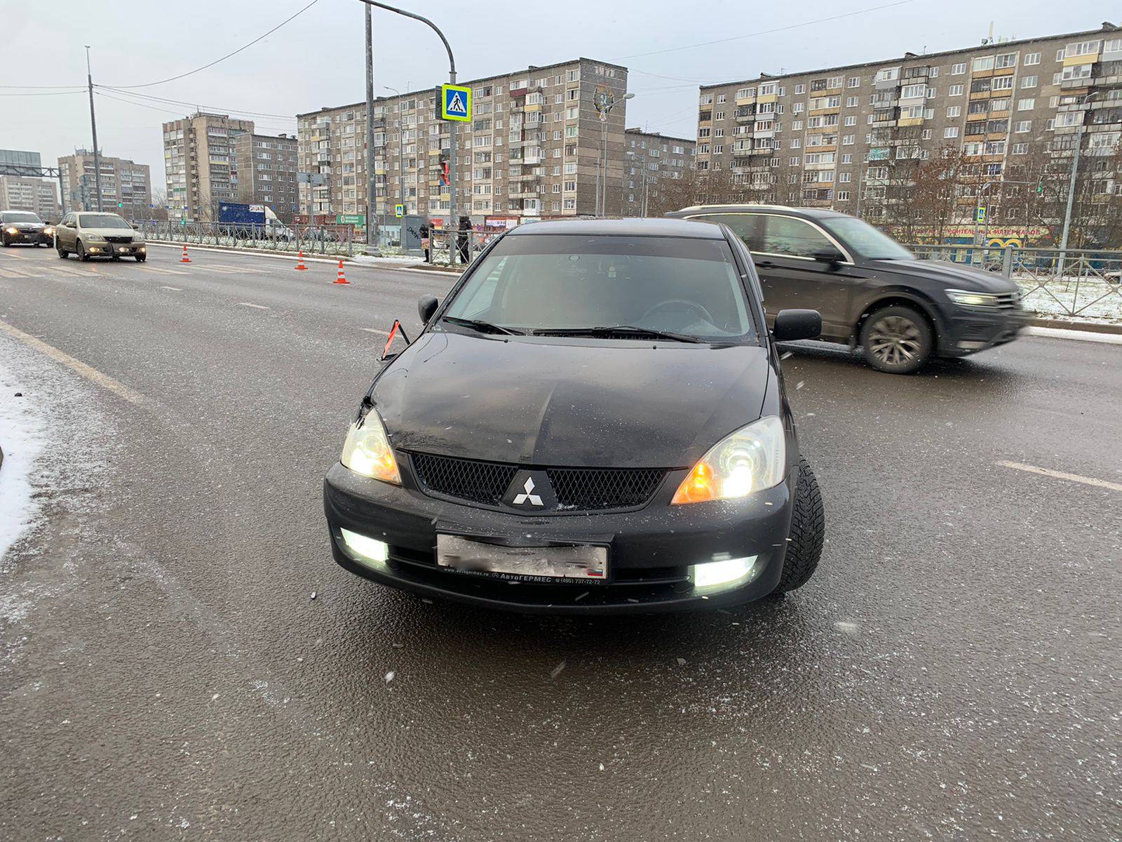 Мицубиси Мицубиси