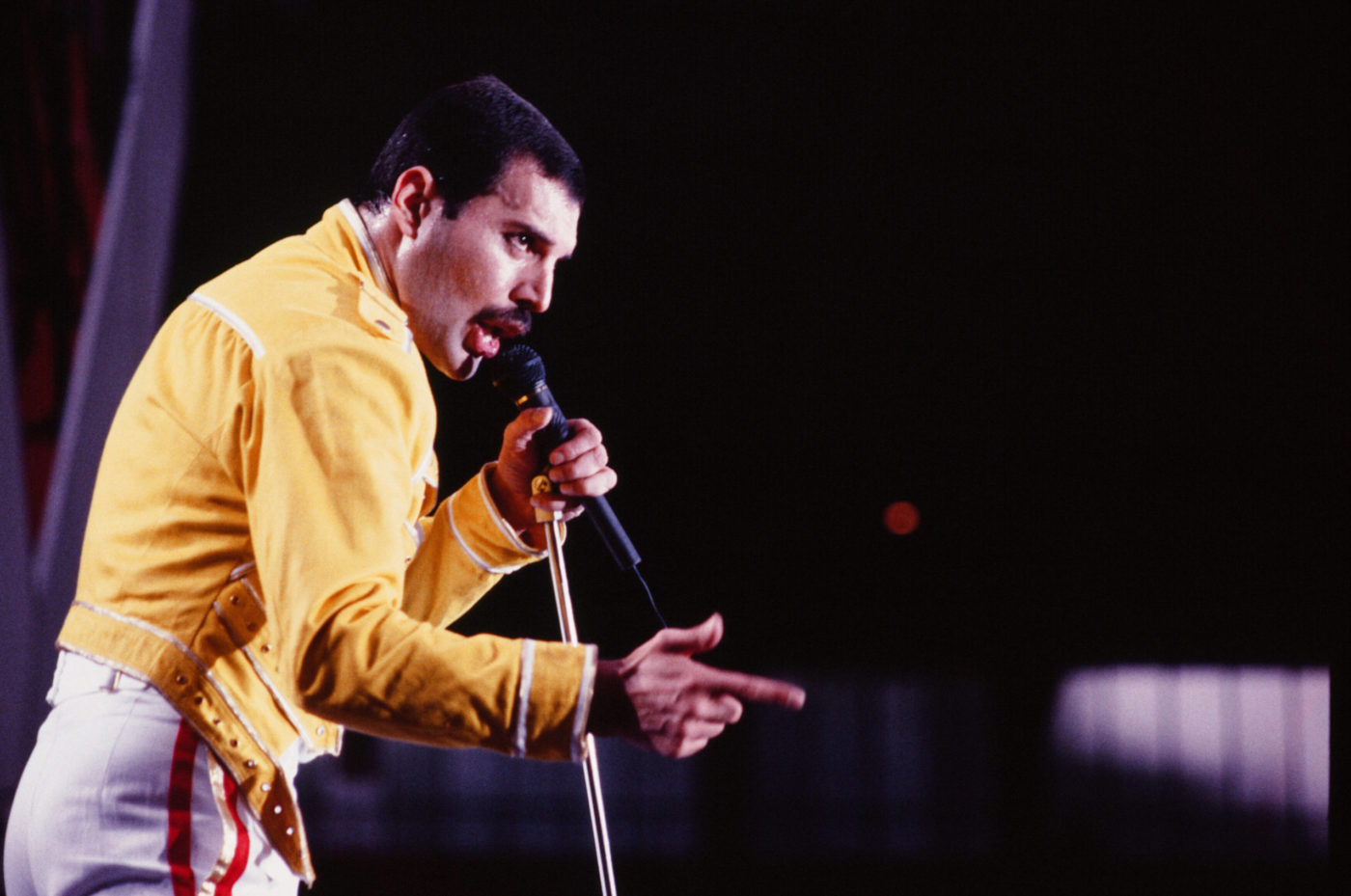 Freddie_Mercury