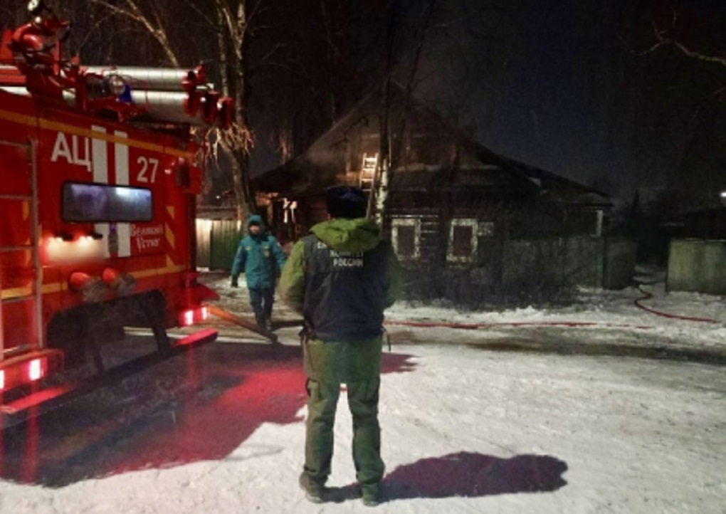 Следователь на месте пожара Следователь на месте пожара