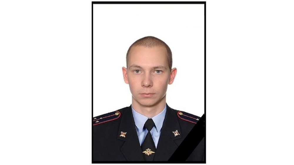 Максим Розанов Максим Розанов