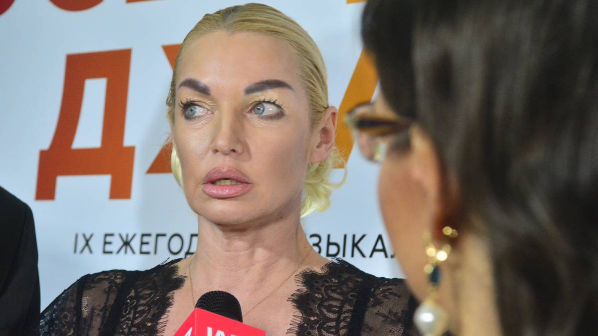 Анастасия Волочкова «Деградация мозга»: возмутительным выходкам Волочковой нашли объяснение