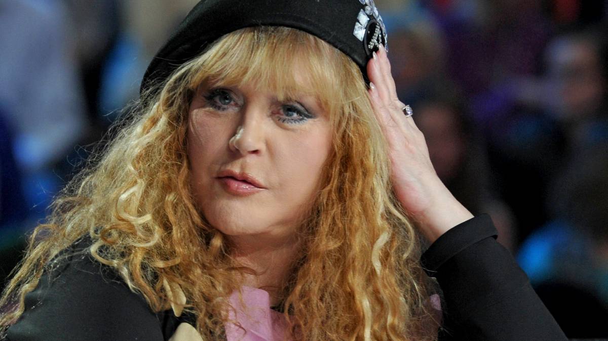 Алла Пугачева Участник «Фабрики звезд» Легостаев рассказал о попытке соблазнить Пугачеву