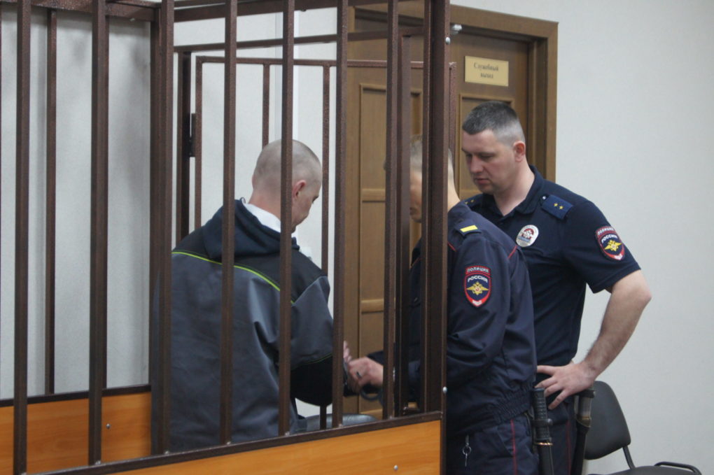 Мужчина получил 13 лет колонии строгоо режима Мужчина получил 13 лет колонии строгоо режима
