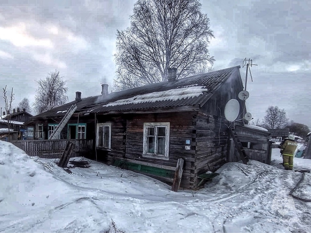 Дом, где произошел пожар Дом, где произошел пожар