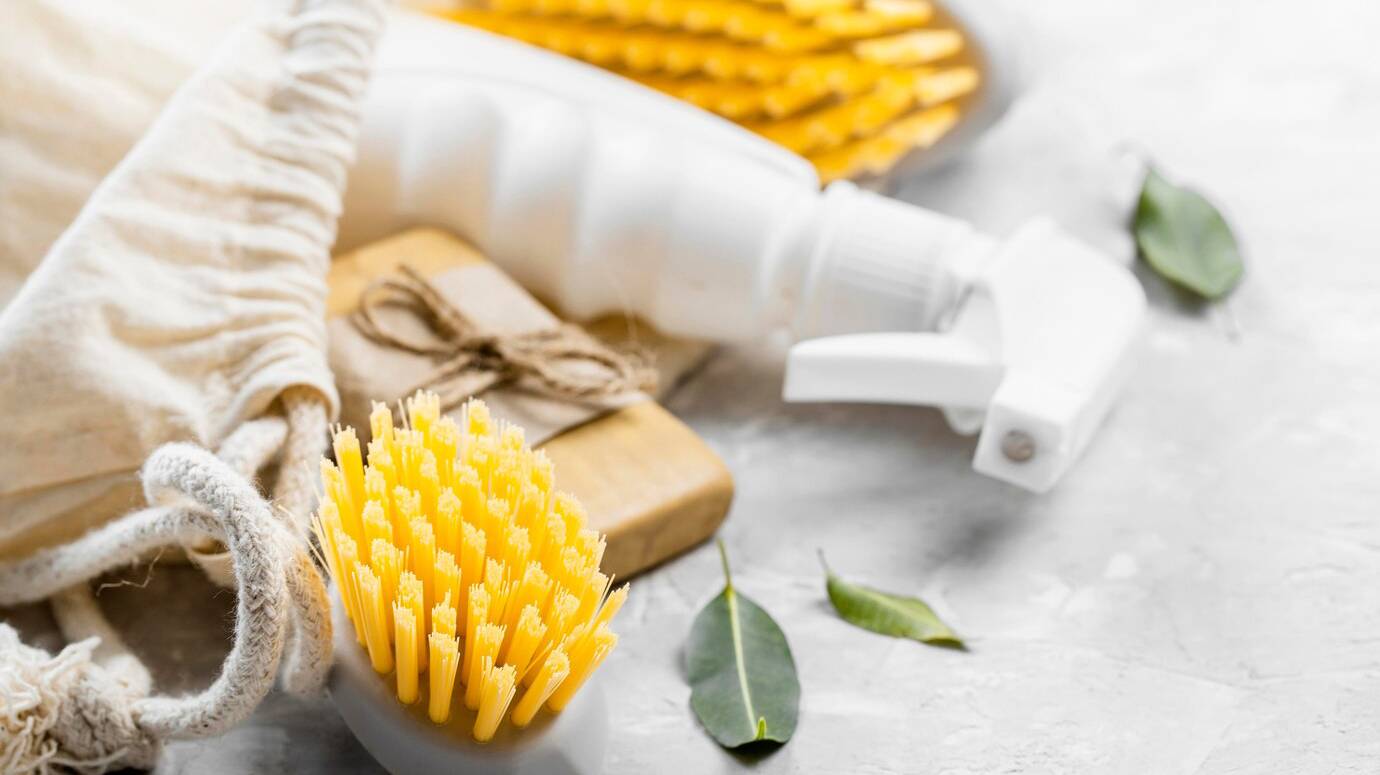 high-angle-eco-friendly-cleaning-brushes-with-ablution_23-2148818466