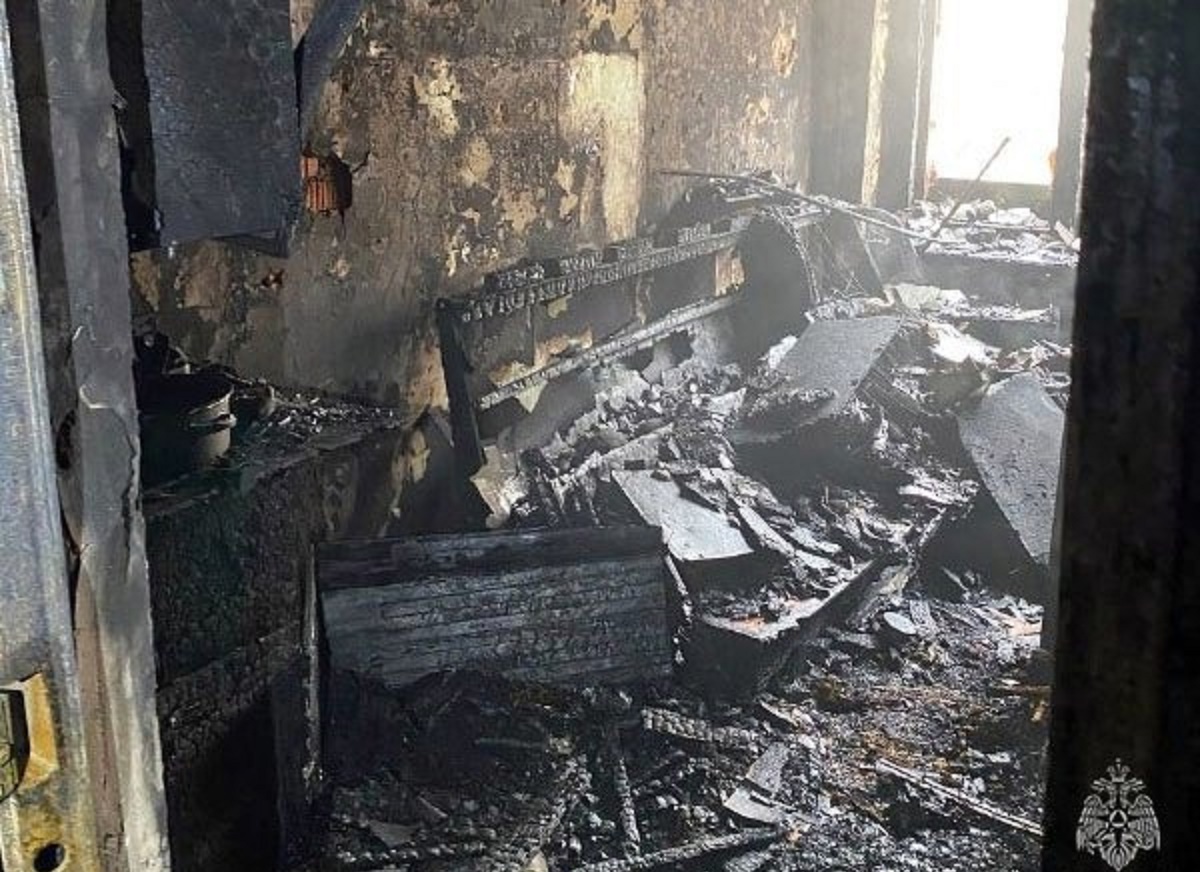 Комната после пожара Комната после пожара