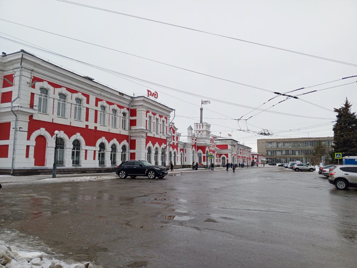 Привокзальная площадь в Вологде