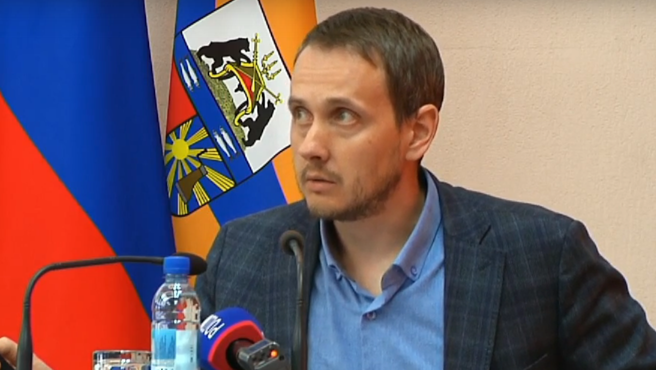 Дмитрий Лавров Дмитрий Лавров