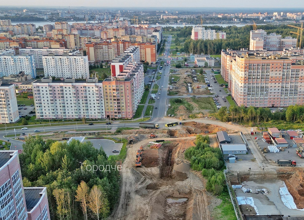 Перекресток Монтклер-Рыбинская