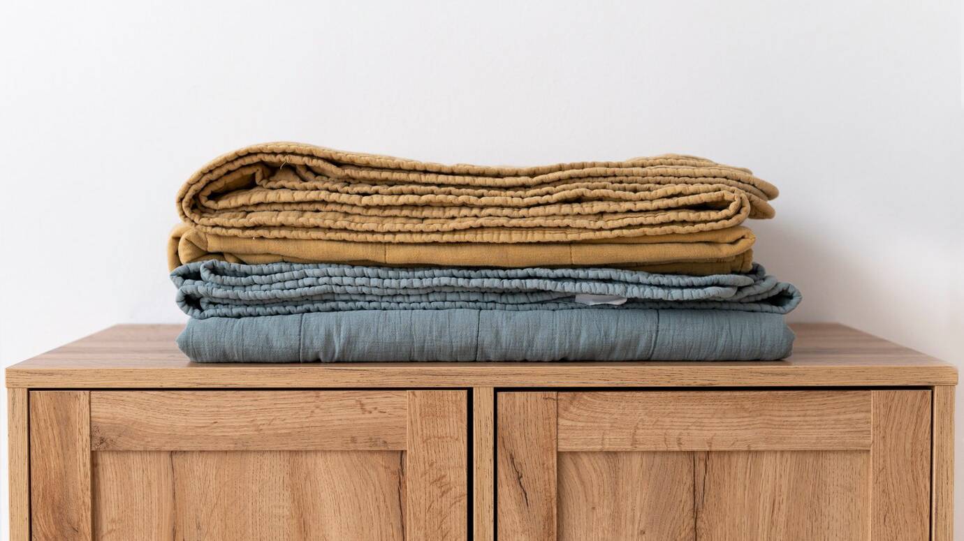 close-up-cozy-texture-detail_23-2149385268