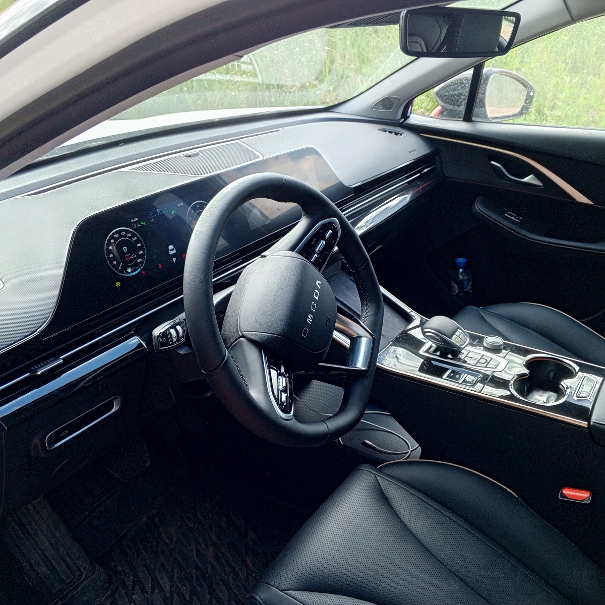 OMODA C5 - салон