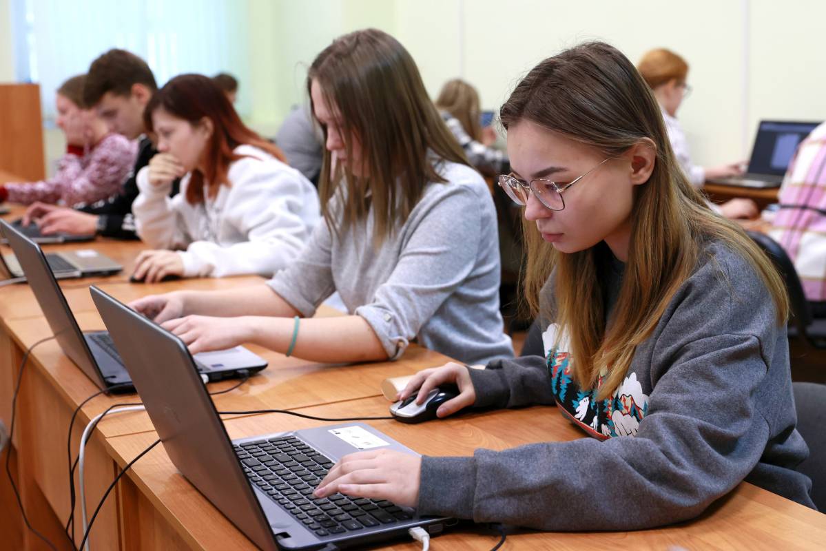 Студентки Студентки