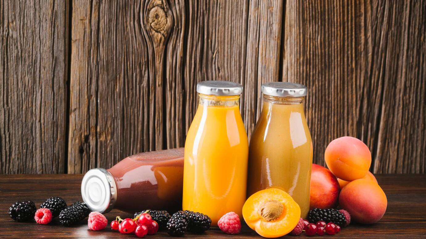 fresh-fruit-smoothies-wooden-background_23-2148227525 fresh-fruit-smoothies-wooden-background_23-2148227525