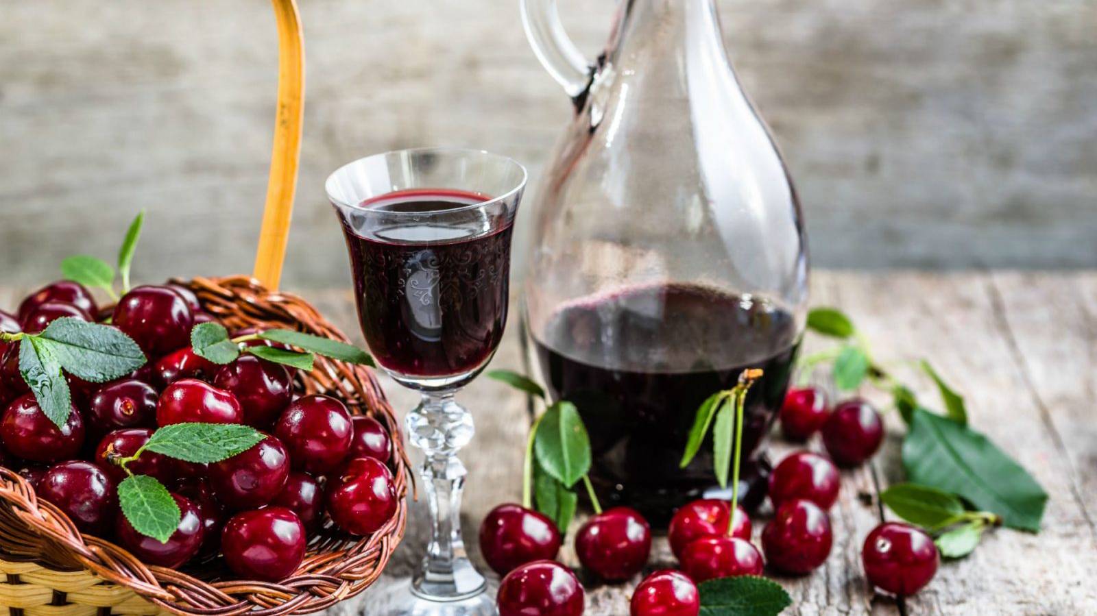 recept-vishnevoj-domashnej-nastojki-na-vodke-spirtu-ili-samogone recept-vishnevoj-domashnej-nastojki-na-vodke-spirtu-ili-samogone