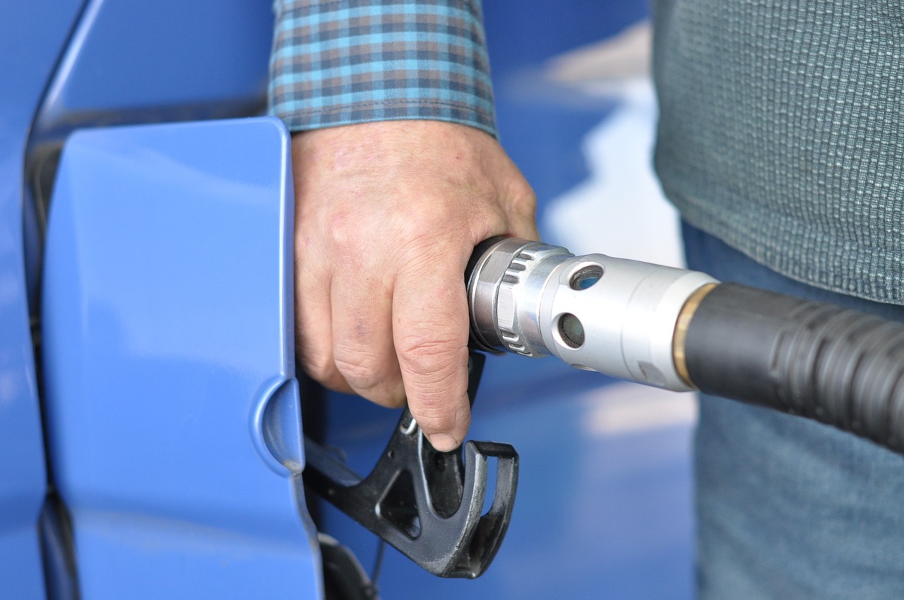 gas-station-72Независимые АЗС в России "поднимают цены"7162_1280 Независимые АЗС в России "поднимают цены"