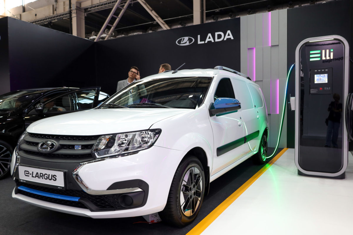 Lada e-largus Lada e-largus