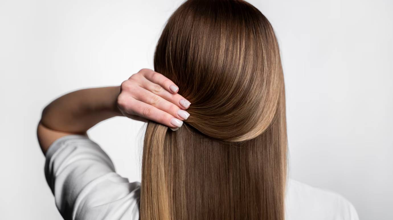 beautiful-keratin-treated-hair_23-2149332492