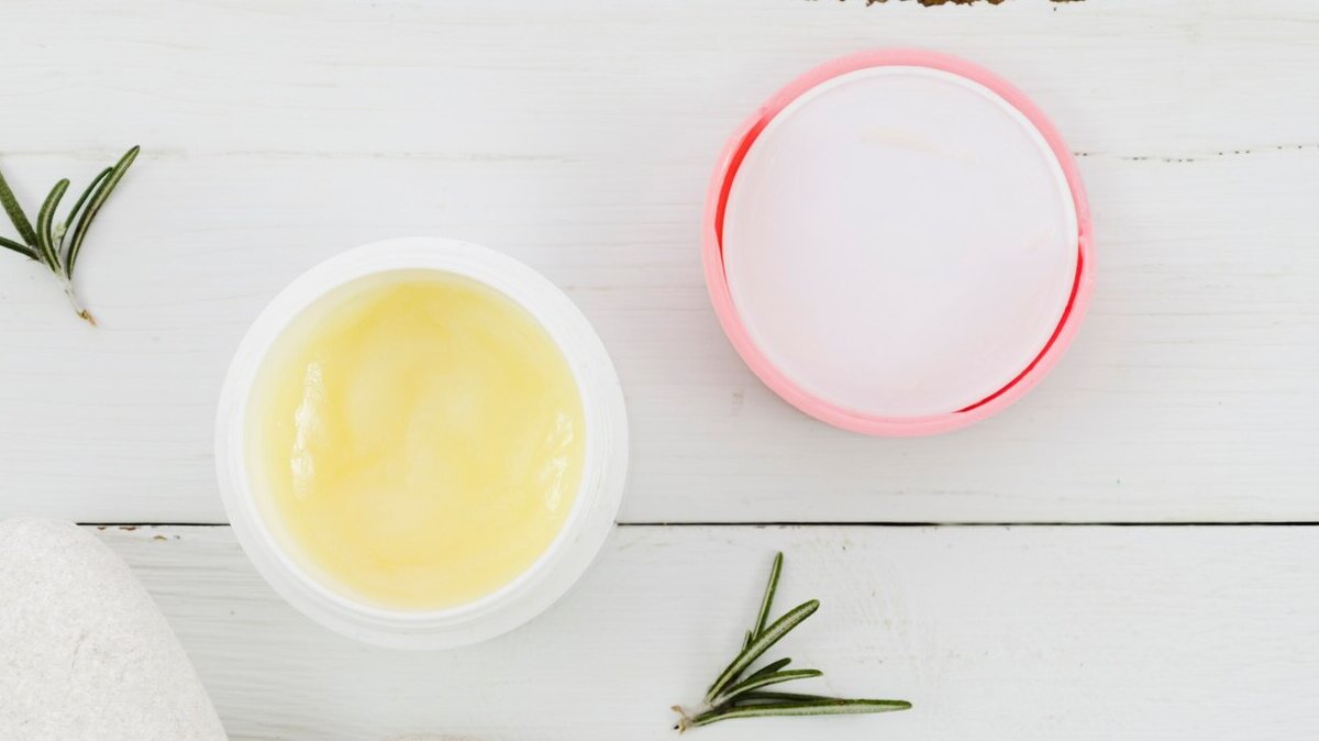 beauty-cream-with-natural-elements_23-2148173889 beauty-cream-with-natural-elements_23-2148173889