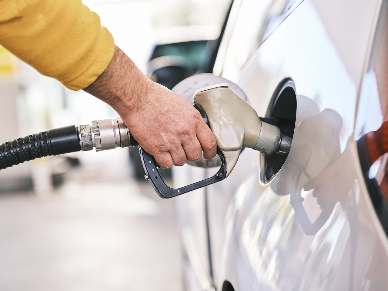 fuel-6999638-1280-1122935